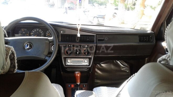 Mercedes 190 1990, 330,000 km - 2.0 л - Bakı
