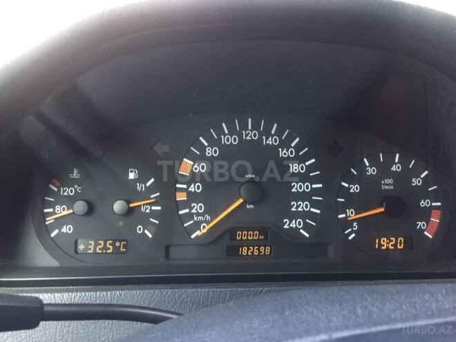 Mercedes C 180 1997, 182,698 km - 1.8 l - Gəncə