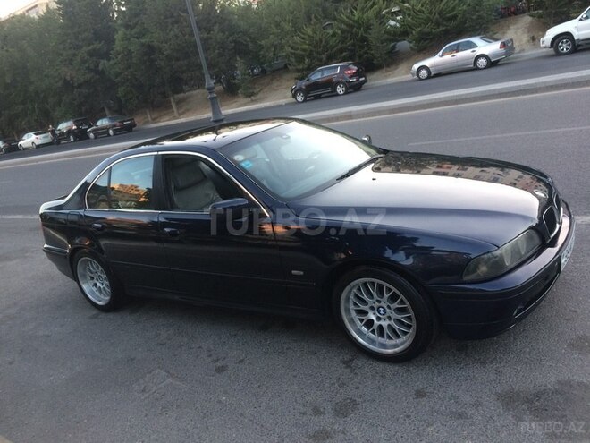 BMW 530 2001, 267,000 km - 3.0 l - Bakı