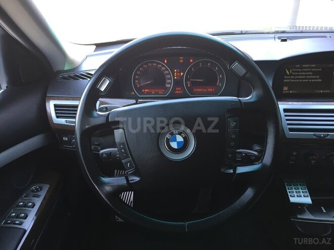 BMW 745 2003, 182,000 km - 4.5 л - Bakı