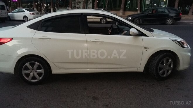 Hyundai Accent 2014, 99,000 km - 1.6 l - Bakı
