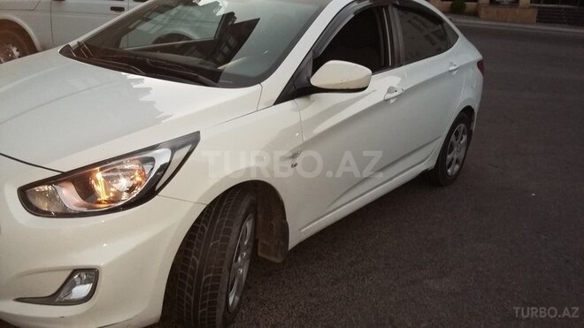 Hyundai Accent 2014, 99,000 km - 1.6 l - Bakı