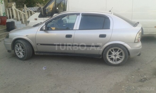 Opel Astra 1998, 245,000 km - 1.6 l - Xudat
