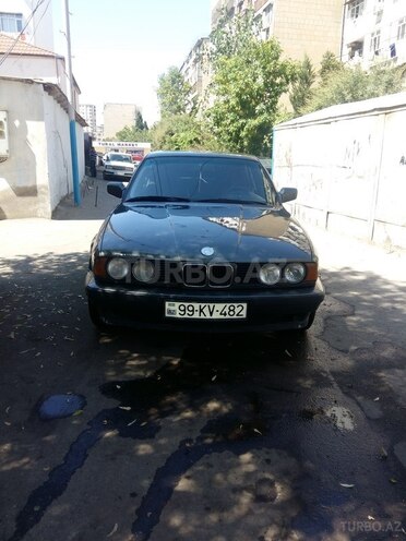 BMW 520 1990, 200,000 km - 2.0 l - Bakı