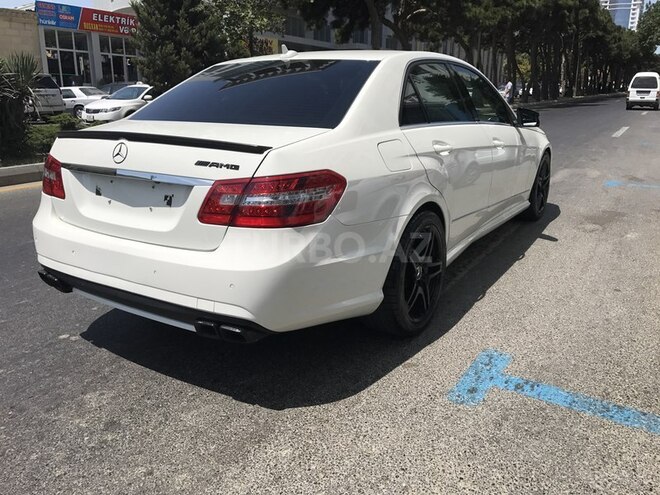 Mercedes E 200 2011, 72,000 km - 1.8 l - Bakı