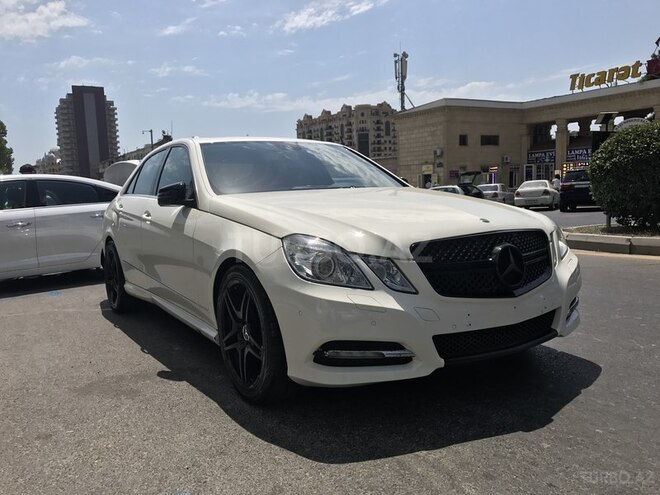 Mercedes E 200 2011, 72,000 km - 1.8 l - Bakı
