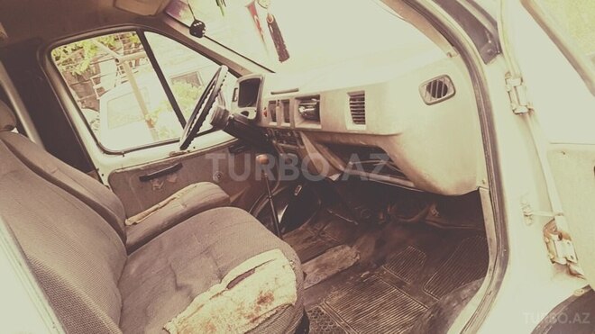 GAZ 2705 2001, 689,523 km - 2.4 л - Biləsuvar