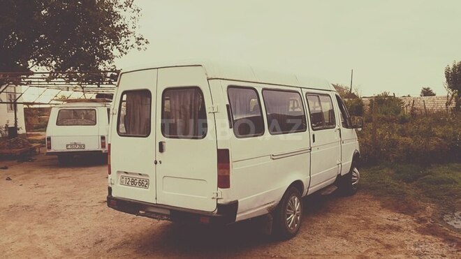 GAZ 2705 2001, 689,523 km - 2.4 л - Biləsuvar