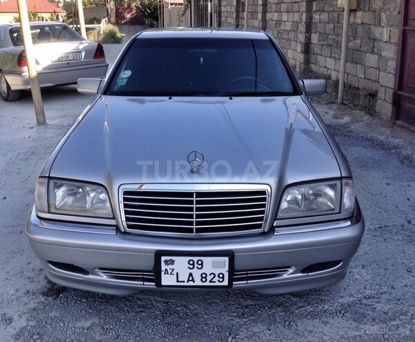 Mercedes C 240 2000, 187,000 km - 2.4 l - Bakı