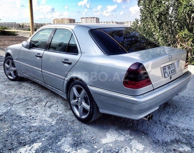 Mercedes C 240 2000, 187,000 km - 2.4 l - Bakı