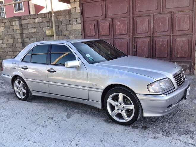 Mercedes C 240 2000, 187,000 km - 2.4 l - Bakı