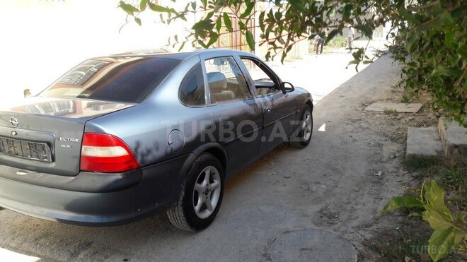 Opel Vectra 1998, 235,412 km - 1.8 l - Bakı