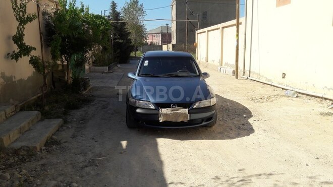 Opel Vectra 1998, 235,412 km - 1.8 l - Bakı