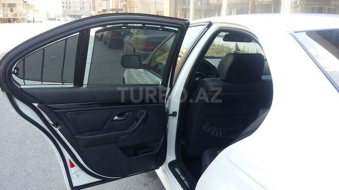 BMW 530 2003, 230,000 km - 3.0 l - Bakı