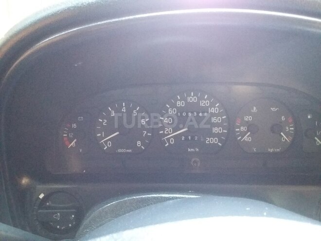 GAZ 3110 2003, 105,346 km - 2.3 л - Bakı