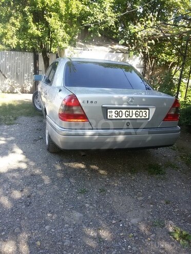 Mercedes C 180 1993, 261,269 km - 1.8 l - Balakən