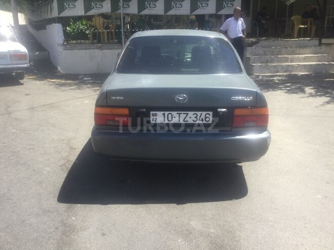 Toyota Corolla 1995, 240,000 km - 1.6 л - Bakı