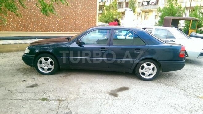 Mercedes C 180 1995, 310,000 km - 1.8 l - Bakı