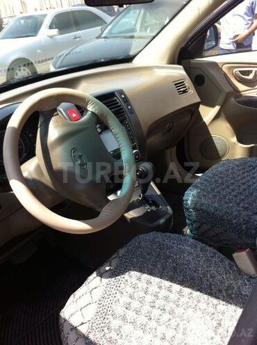 Hyundai Tucson 2007, 200,000 km - 2.0 l - Gəncə