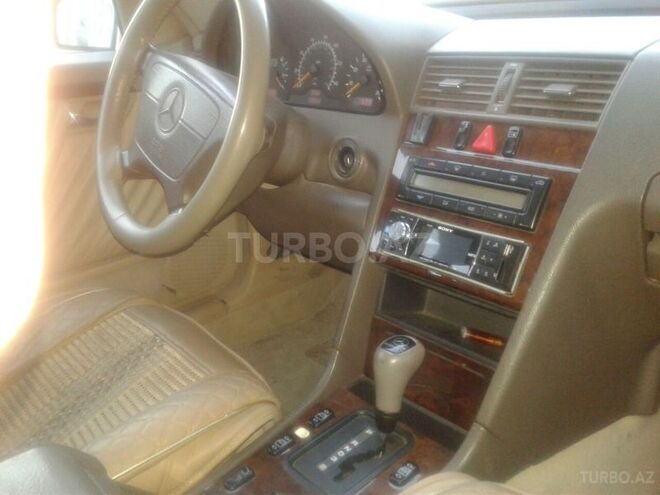 Mercedes C 220 1996, 308,000 km - 2.2 l - Bakı