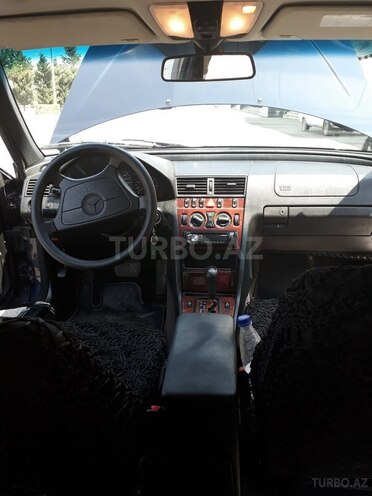 Mercedes C 240 1998, 280,000 km - 2.4 l - Yevlax