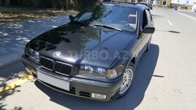 BMW 318 1996, 290,000 km - 1.8 l - Bakı