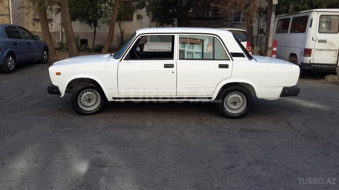 LADA (VAZ) 2107 2006, 75,000 km - 1.6 л - Bakı