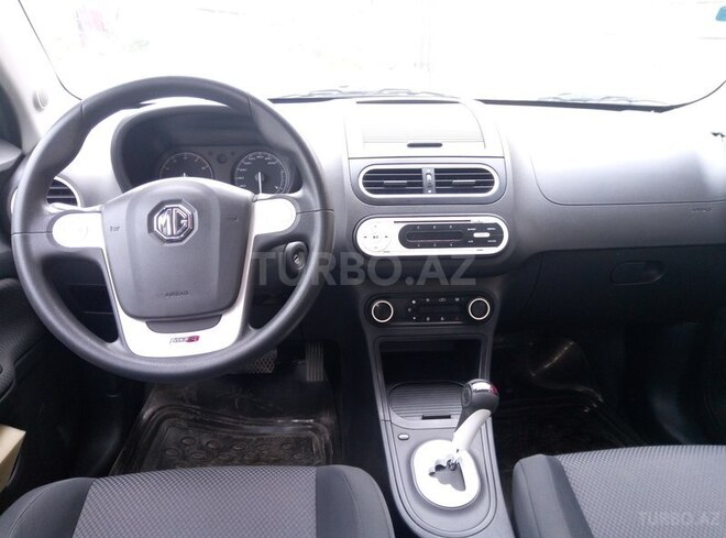 MG 3 2013, 73,000 km - 1.5 l - Xudat