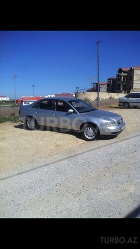 Audi A4 1999, 264,000 km - 1.6 l - Bakı