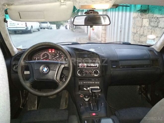 BMW 325 1995, 216,000 km - 2.5 л - Bakı