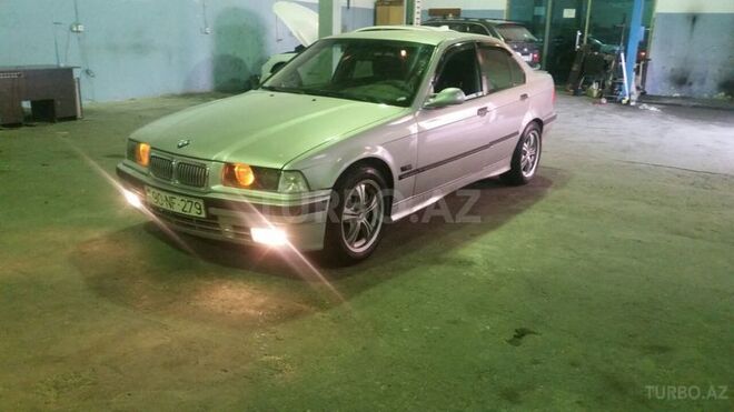 BMW 325 1995, 216,000 km - 2.5 л - Bakı