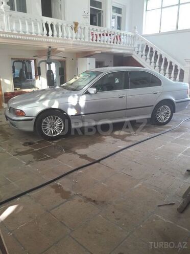 BMW 528 1999, 2,358,500 km - 2.8 л - Bakı