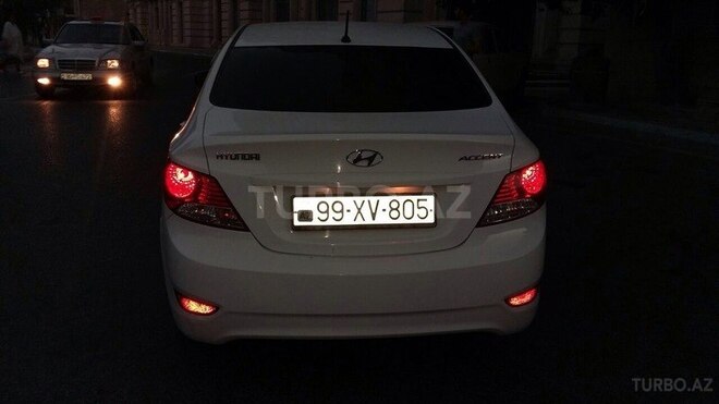 Hyundai Accent 2013, 90,000 km - 1.6 l - Bakı