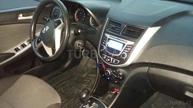 Hyundai Accent 2013, 91,000 km - 1.6 l - Bakı
