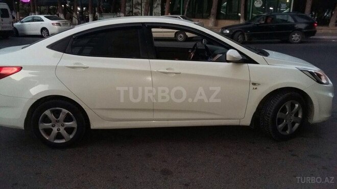 Hyundai Accent 2013, 91,000 km - 1.6 l - Bakı