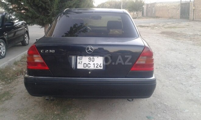 Mercedes C 230 1996, 273,000 km - 2.3 l - Sumqayıt