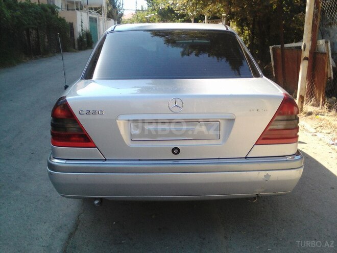 Mercedes C 220 1997, 200,000 km - 2.2 l - Bakı