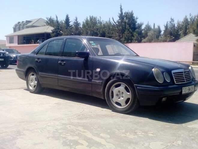 Mercedes E 200 1996, 343,000 km - 2.0 л - Bakı