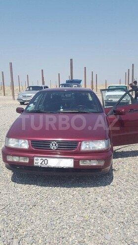 Volkswagen Passat 1996, 260,000 km - 2.0 l - Gəncə