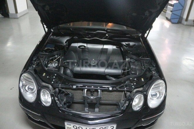 Mercedes E 220 2007, 237,000 km - 2.2 l - Bakı