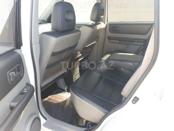 Nissan X-Trail 2004, 180,000 km - 2.0 l - Bakı