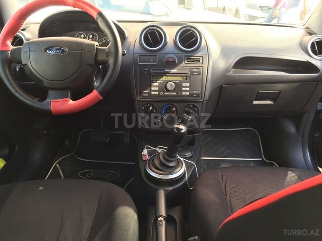 Ford Fiesta 2007, 204,000 km - 1.4 l - Bakı