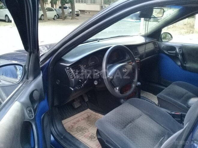Opel Vectra 1997, 340,000 km - 2.0 l - Bakı