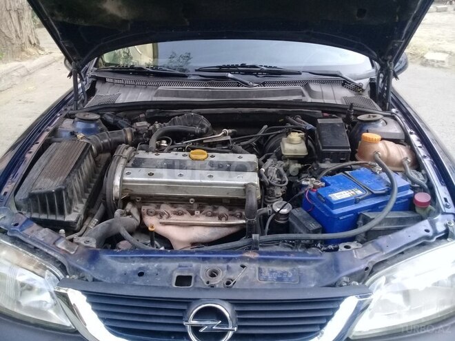 Opel Vectra 1997, 340,000 km - 2.0 l - Bakı
