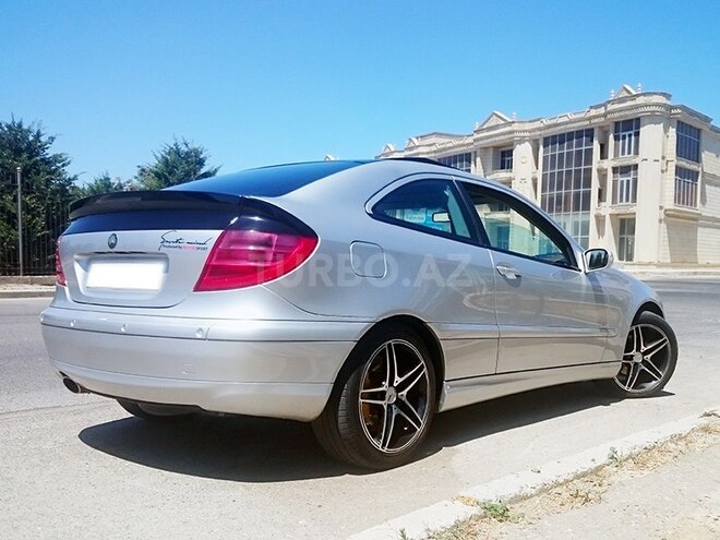 Mercedes C 200 2001, 180,000 km - 2.0 l - Bakı