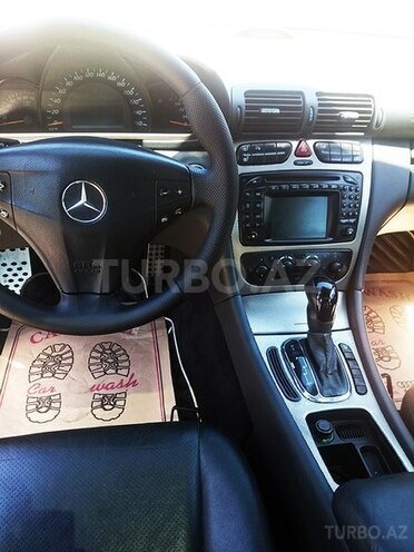 Mercedes C 200 2001, 180,000 km - 2.0 l - Bakı