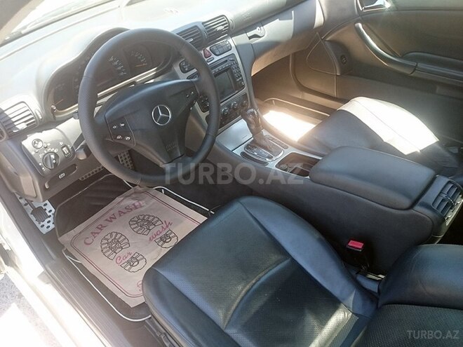 Mercedes C 200 2001, 180,000 km - 2.0 l - Bakı