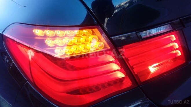 BMW 750 2012, 33,000 km - 4.4 l - Bakı