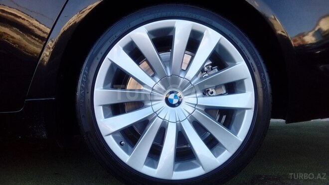 BMW 750 2012, 33,000 km - 4.4 l - Bakı