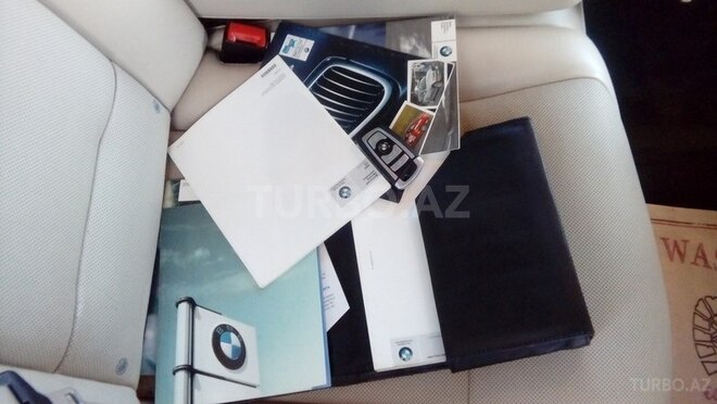 BMW 750 2012, 33,000 km - 4.4 l - Bakı